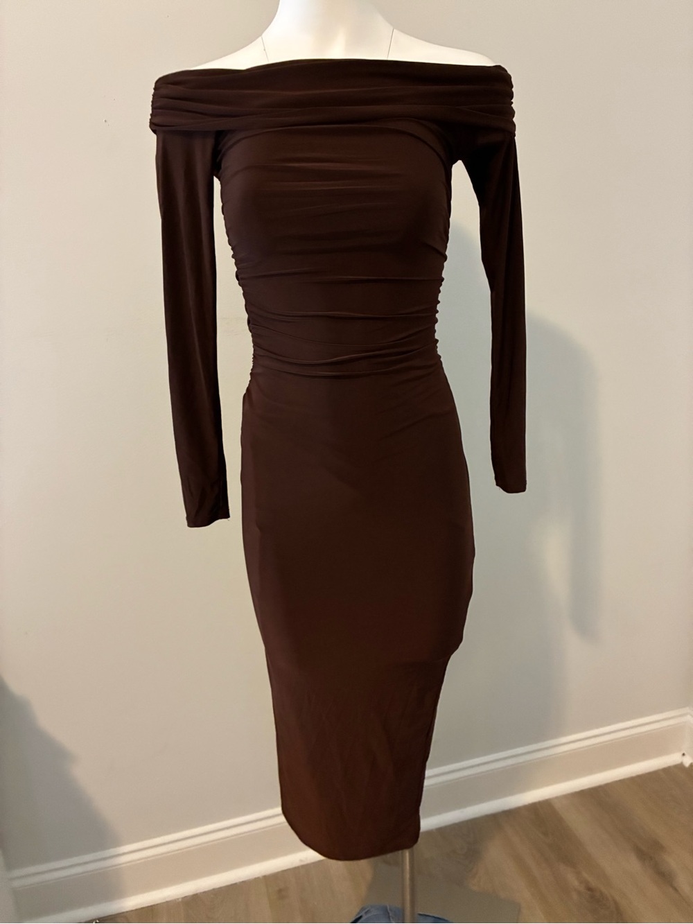 Windsor Off-Shoulder Long Sleeve Chocolate Midi Dress